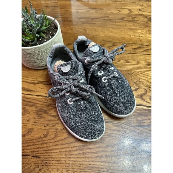 Allbirds Womens Wool Runners Gray Running Shoes Sneakers Size 7 - Picture 1 of 6